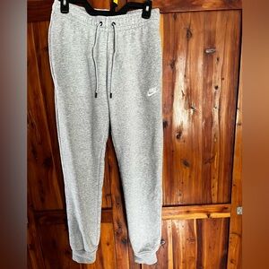 Nike jogger sweatpants